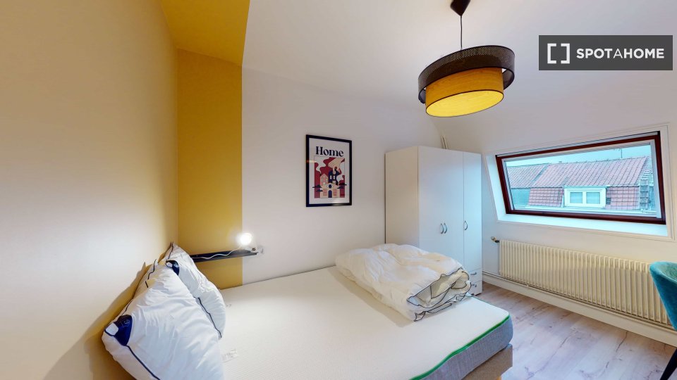Double room Lille, 18 beds — photo 18