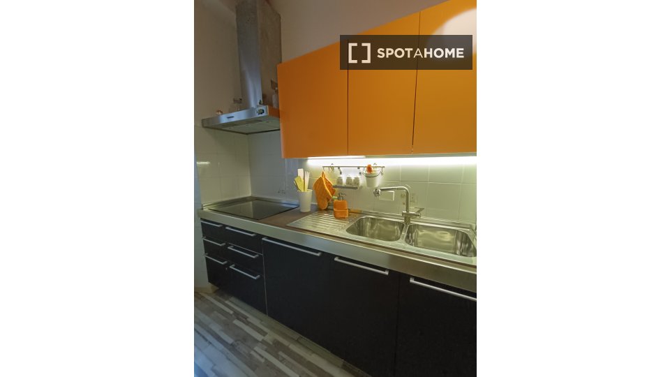 Apartment Rome, 2 beds — photo 15