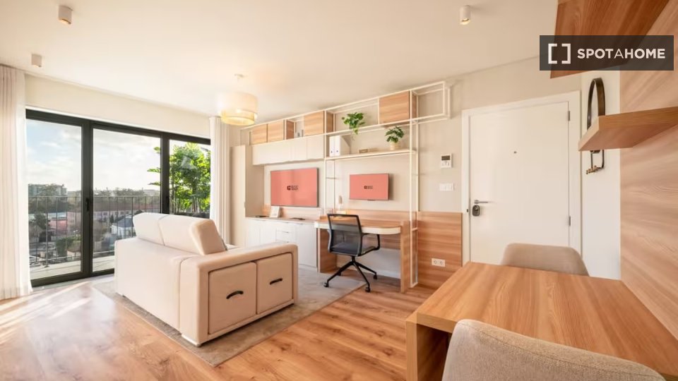 Apartment Lisbon, 1 bed — photo 10