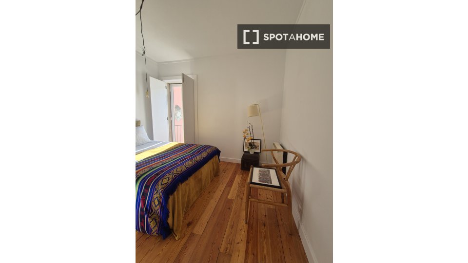 Apartment mono Lisbon, 61m² — photo 5