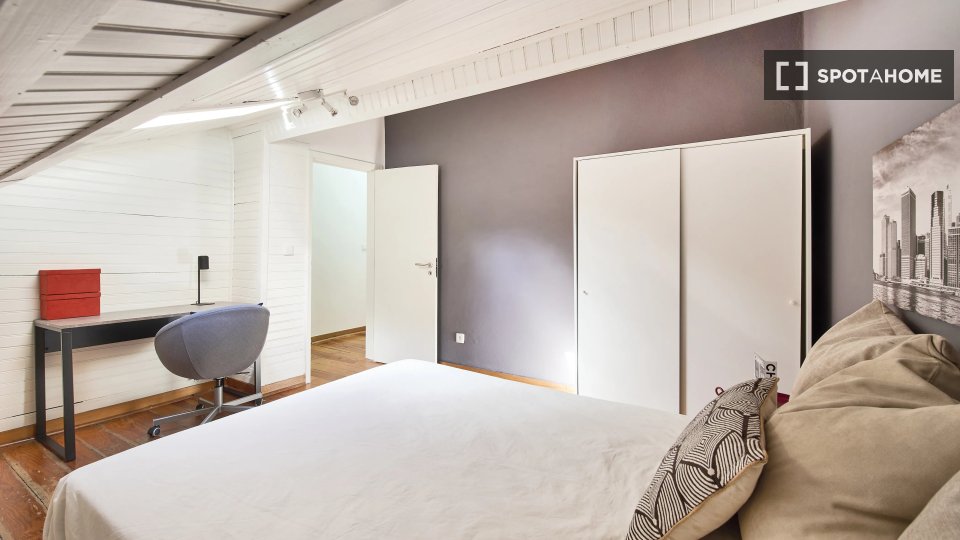 Double room Lisbon, 13 beds — photo 3