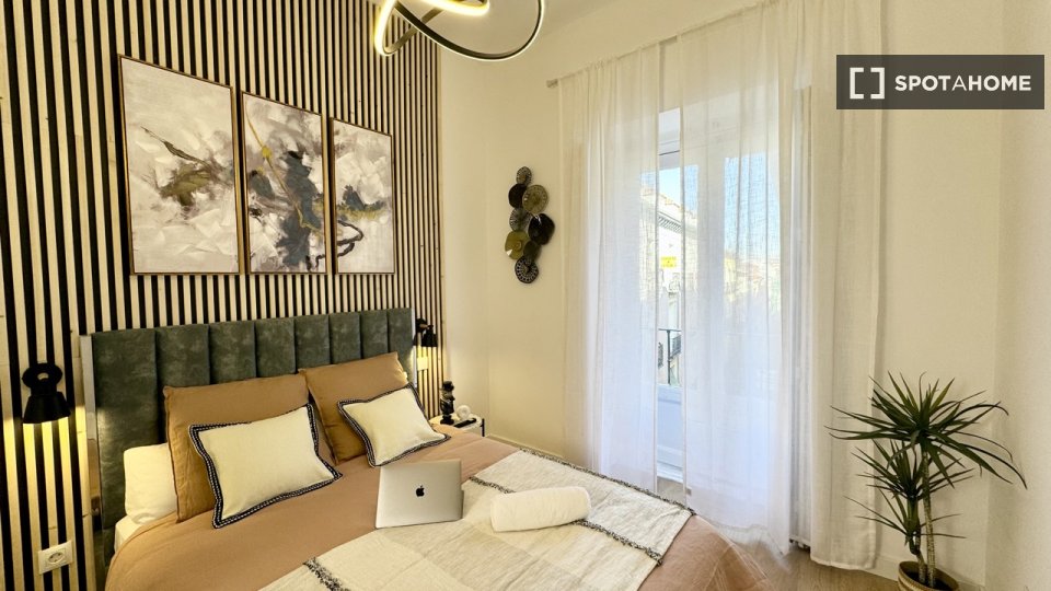 Double room Madrid, 2 beds — photo 1