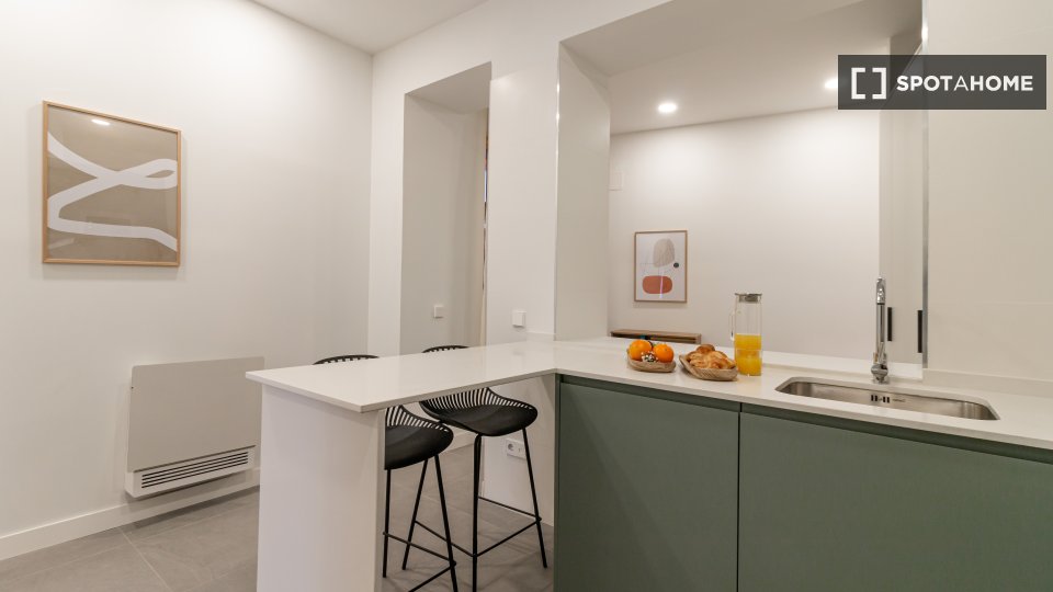 Apartment Madrid, 3 beds — photo 4