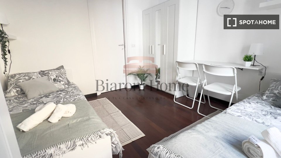 Double room Milan, 4 beds, 100m² — photo 12