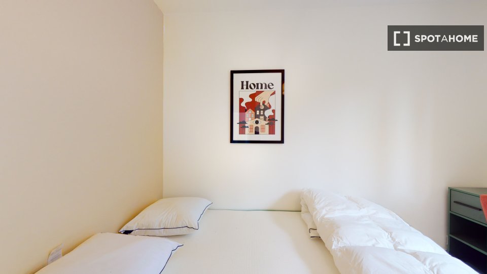 Double room Montpellier, 12 beds — photo 9