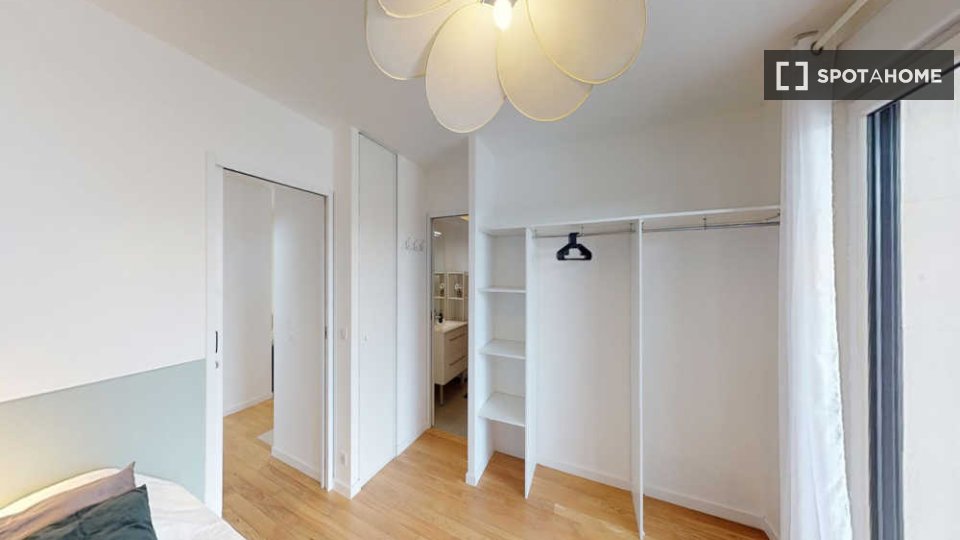 Double room Paris, 4 beds, 90m² — photo 20