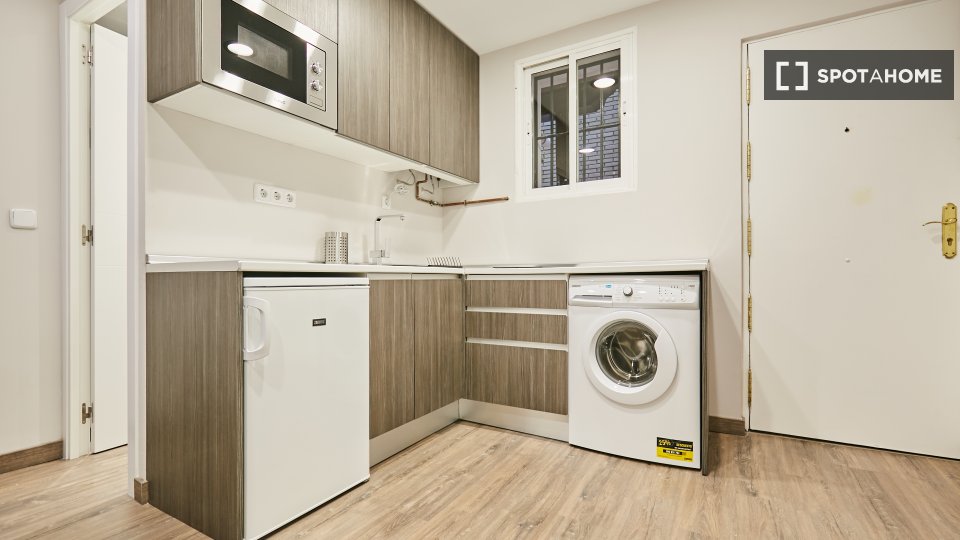 Apartment Madrid, 1 bed, 40m² — photo 18