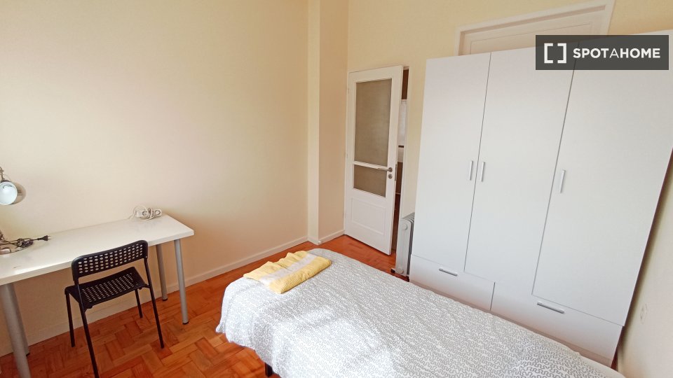 Double room Porto, 4 beds — photo 8