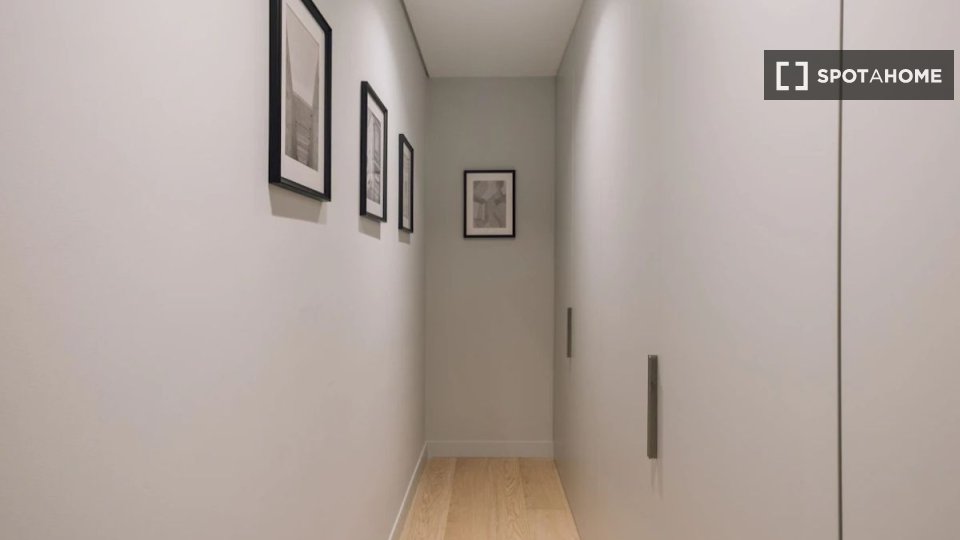 Apartment Lisbon, 2 beds — photo 12