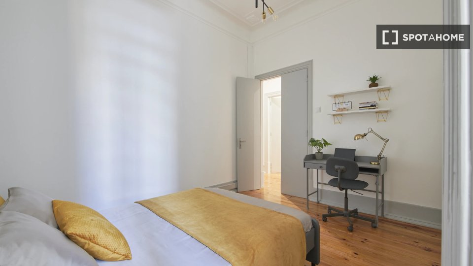 Double room Lisbon, 10 beds — photo 15
