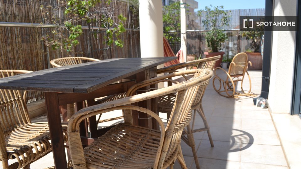 Apartment Valencia, 2 beds — photo 19