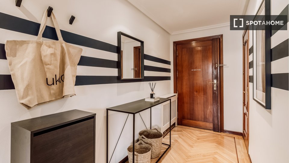 Apartamento de 2 dormitorios en alquiler en Goya, Madrid
