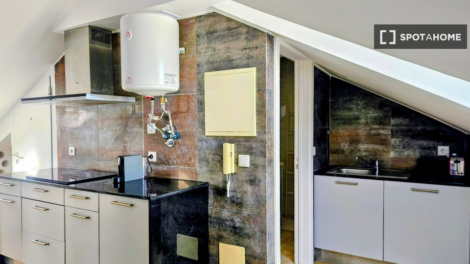 Apartment Lisbon, 1 bed — photo 10