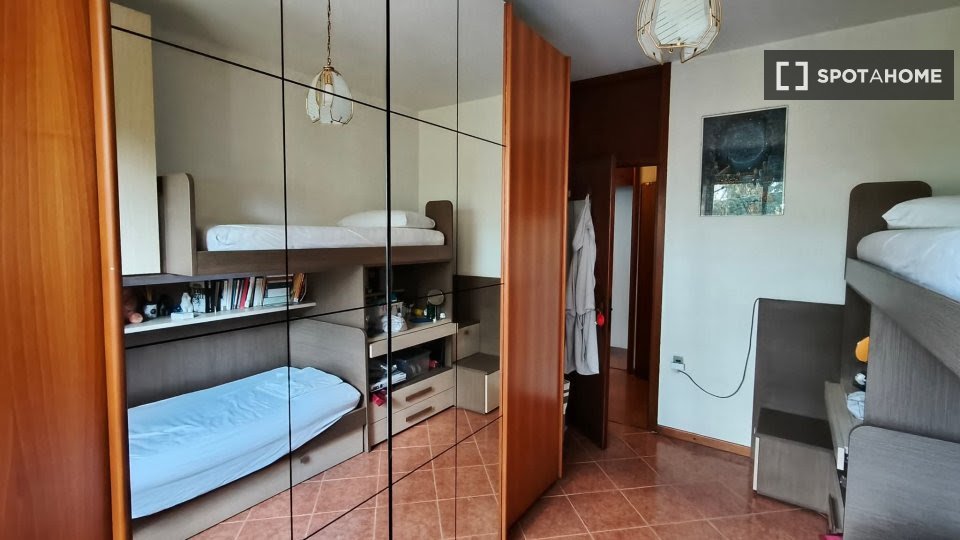 Double room Milan, 3 beds, 94m² — photo 7