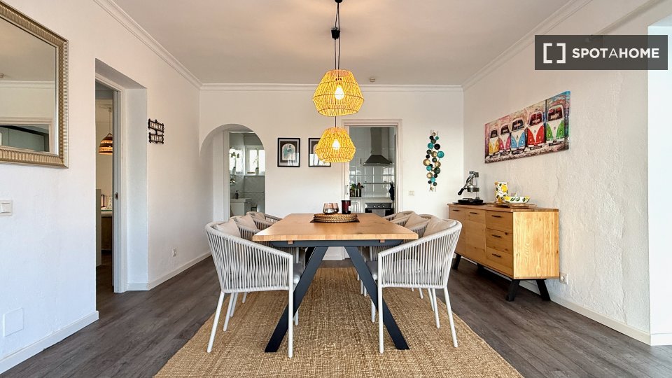 Apartment Malaga, 4 beds, 140m² — photo 12