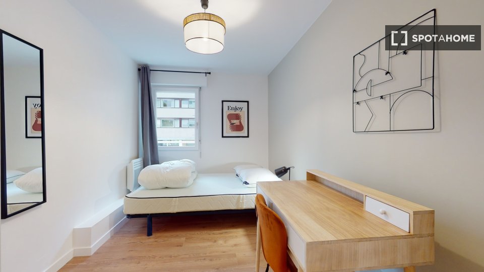 Double room Lille, 15 beds — photo 11
