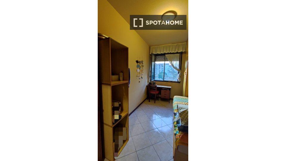 Double room Milan, 3 beds — photo 2