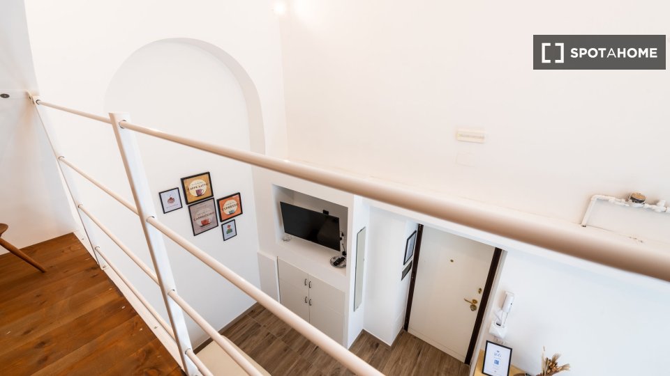 Apartment Rome, 1 bed, 28m² — photo 14