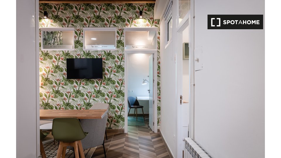 Double room Barcelona, 4 beds, 98m² — photo 32