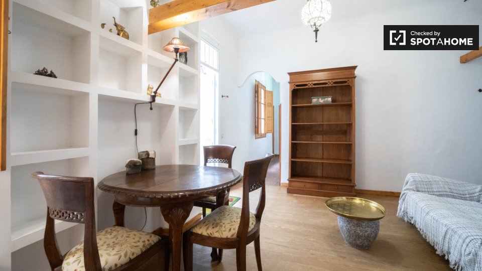 Apartment Madrid, 1 bed, 70m² — photo 1