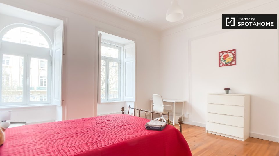 Double room Lisbon, 7 beds, 150m² — photo 11