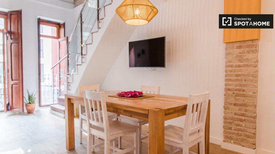 Apartment Valencia, 2 beds, 80m² — photo 11