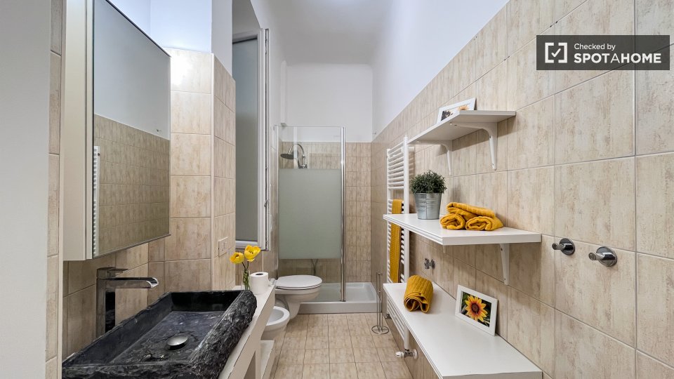 Double room Milan, 12 beds — photo 1