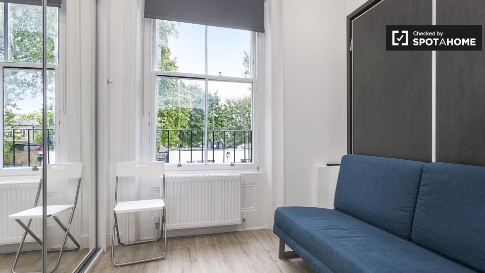 Apartment mono London — photo 1