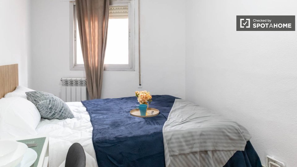 Double room Madrid, 4 beds — photo 8