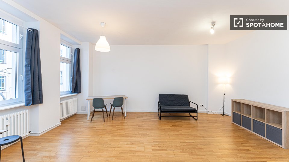 Apartment Berlin, 1 bed, 72m² — photo 10