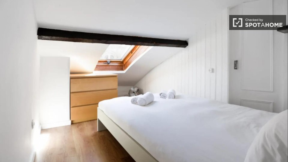 Apartment Lisbon, 3 beds, 55m² — photo 5