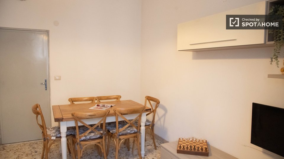 Apartment Rome, 2 beds — photo 48