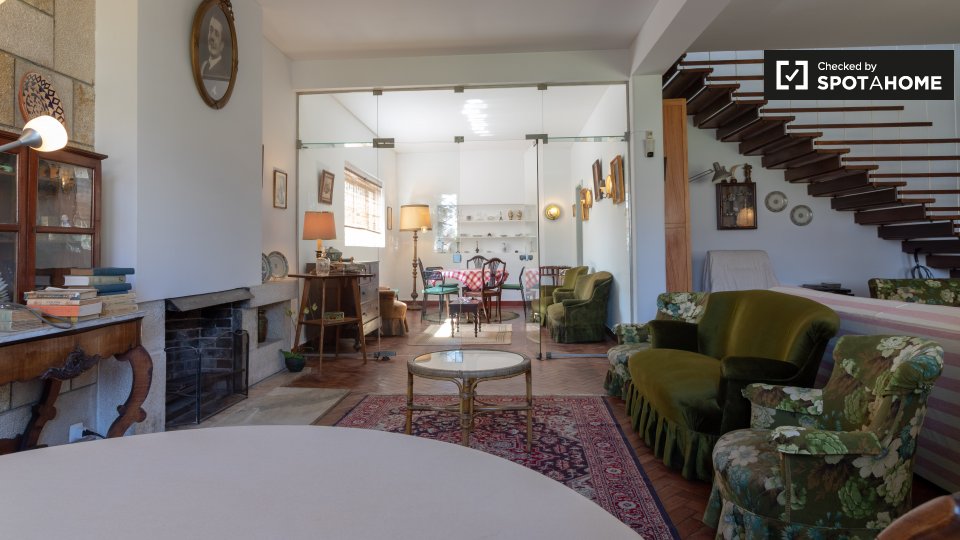 Double room Lisbon, 6 beds, 250m² — photo 6