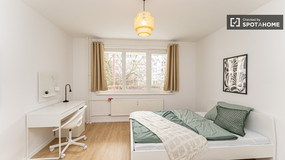 Double room Berlin, 4 beds, 62m² — photo 10