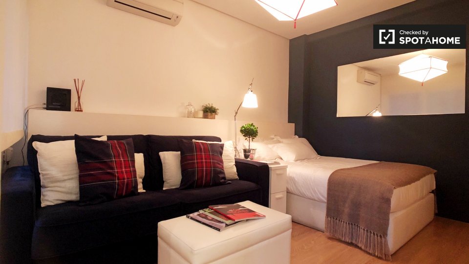 Apartment mono Madrid, 25m² — photo 1