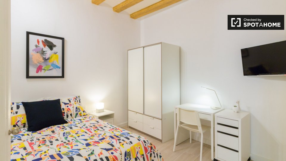 Double room Barcelona, 4 beds, 86m² — photo 1
