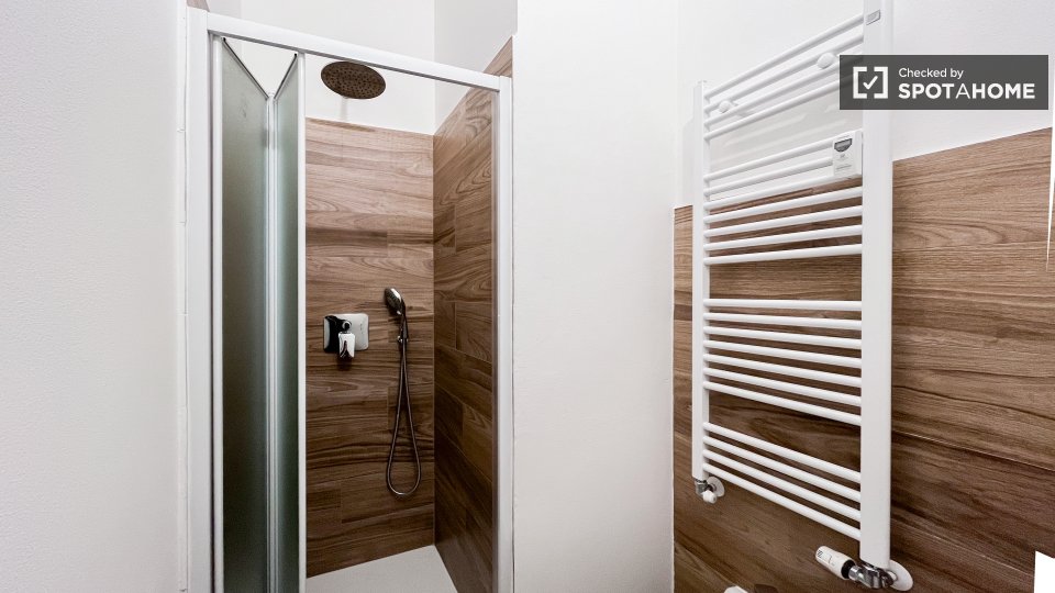 Apartment Milan, 1 bed, 34m² — photo 5