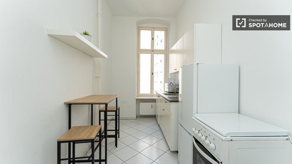 Double room Berlin, 2 beds — photo 12