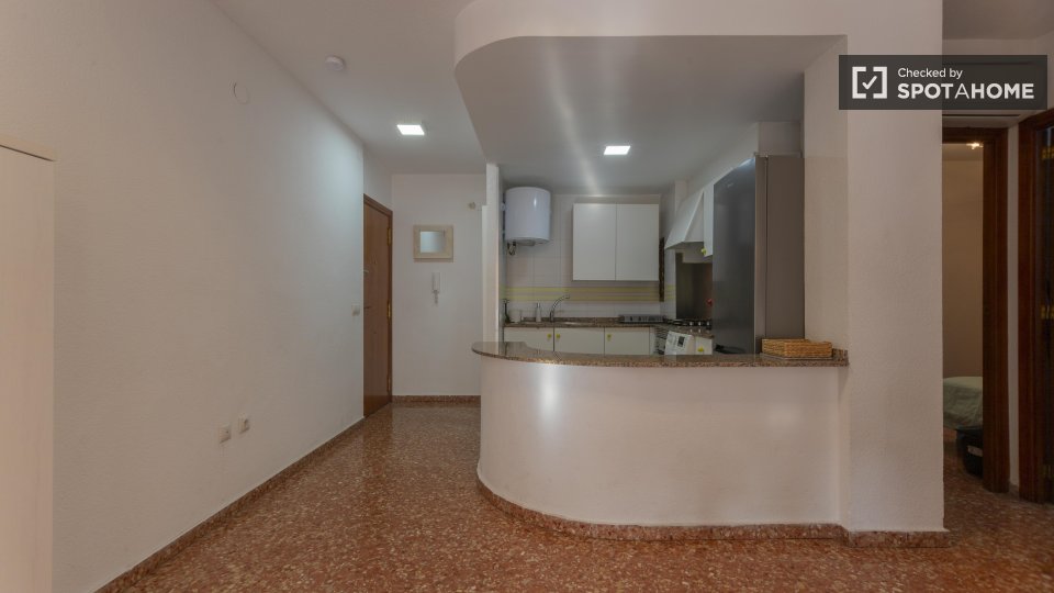 Apartment Valencia, 2 beds, 65m² — photo 20