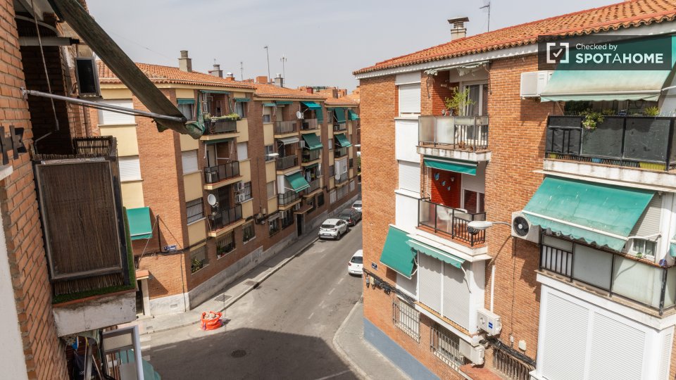 Chambre double Madrid, 4 chambres — photo 28