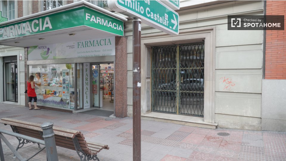 Double room Madrid, 6 beds — photo 13