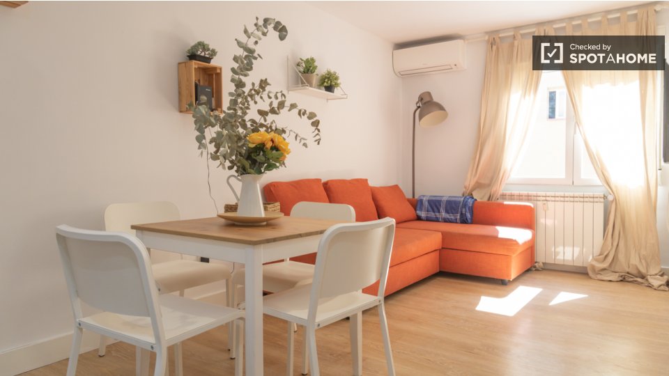 Apartment Madrid, 1 bed, 60m² — photo 1
