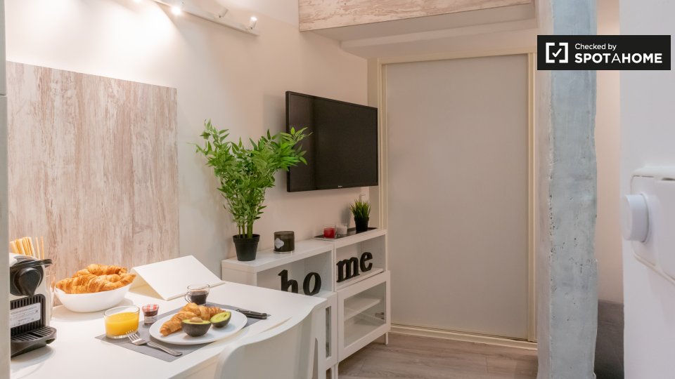 Apartment Madrid, 1 bed, 25m² — photo 2