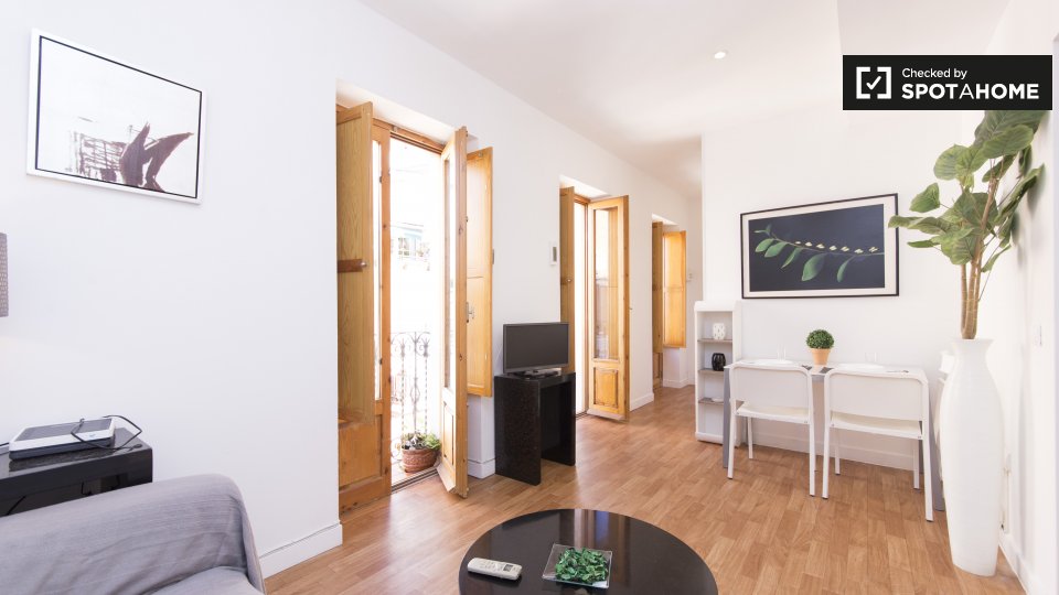 1-bedroom apartment to rent in peaceful Puerta del Ángel - in Madrid