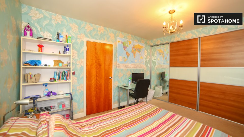 Double room London, 5 beds — photo 1