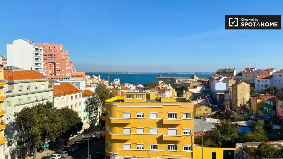 Double room Lisbon, 6 beds, 120m² — photo 5