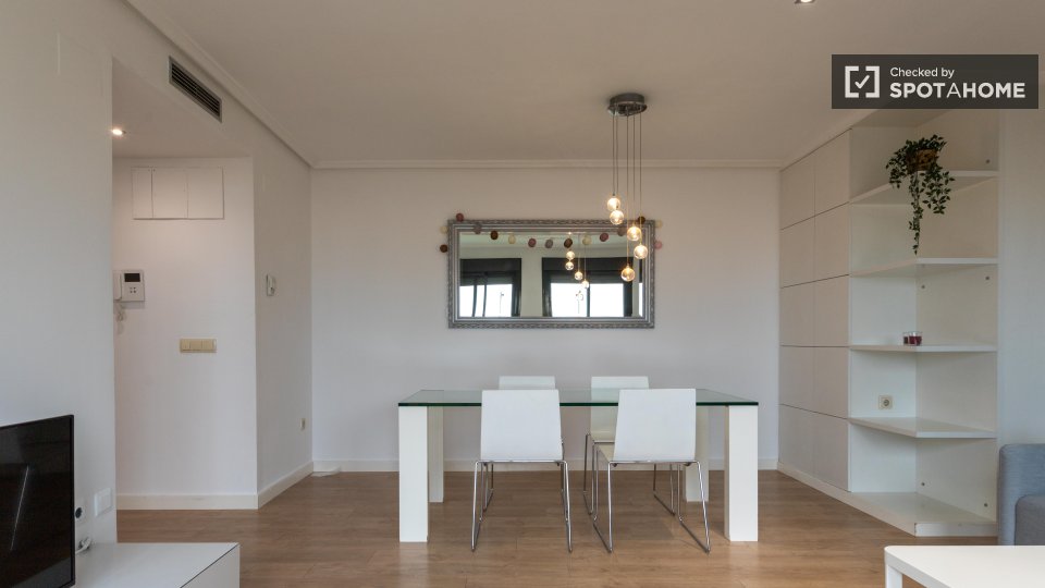 Apartment Valencia, 4 beds, 152m² — photo 6