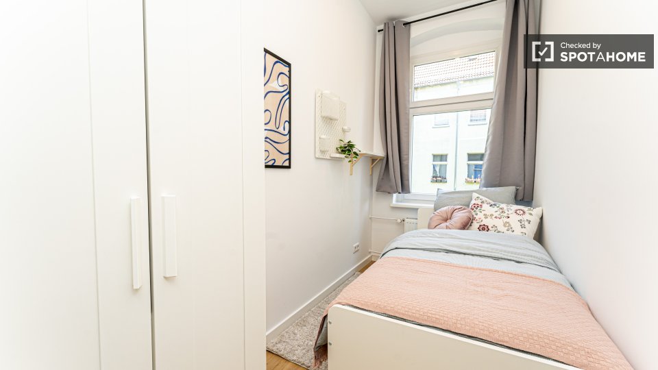 Double room Berlin, 4 beds, 57m² — photo 10