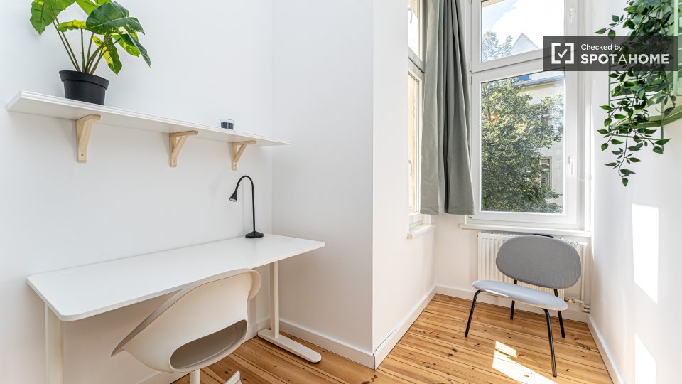 Double room Berlin, 8 beds, 136m² — photo 4