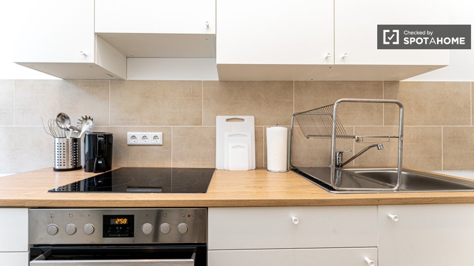 Double room Berlin, 4 beds, 57m² — photo 13